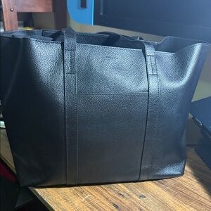 Elegant Sézane  Black Tote Bag